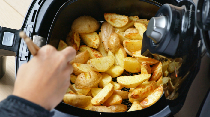 Aprenda a fazer batata frita crocante na Airfryer em 20 minutos!
